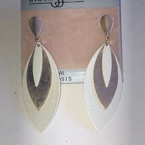 Vintage Gold Tone and White Dangling Drop Boho Earrings